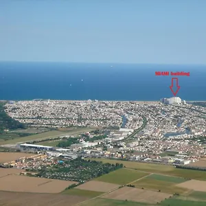 https://miami-14-15-apartment-empuriabrava.topcostabravahotels.com
