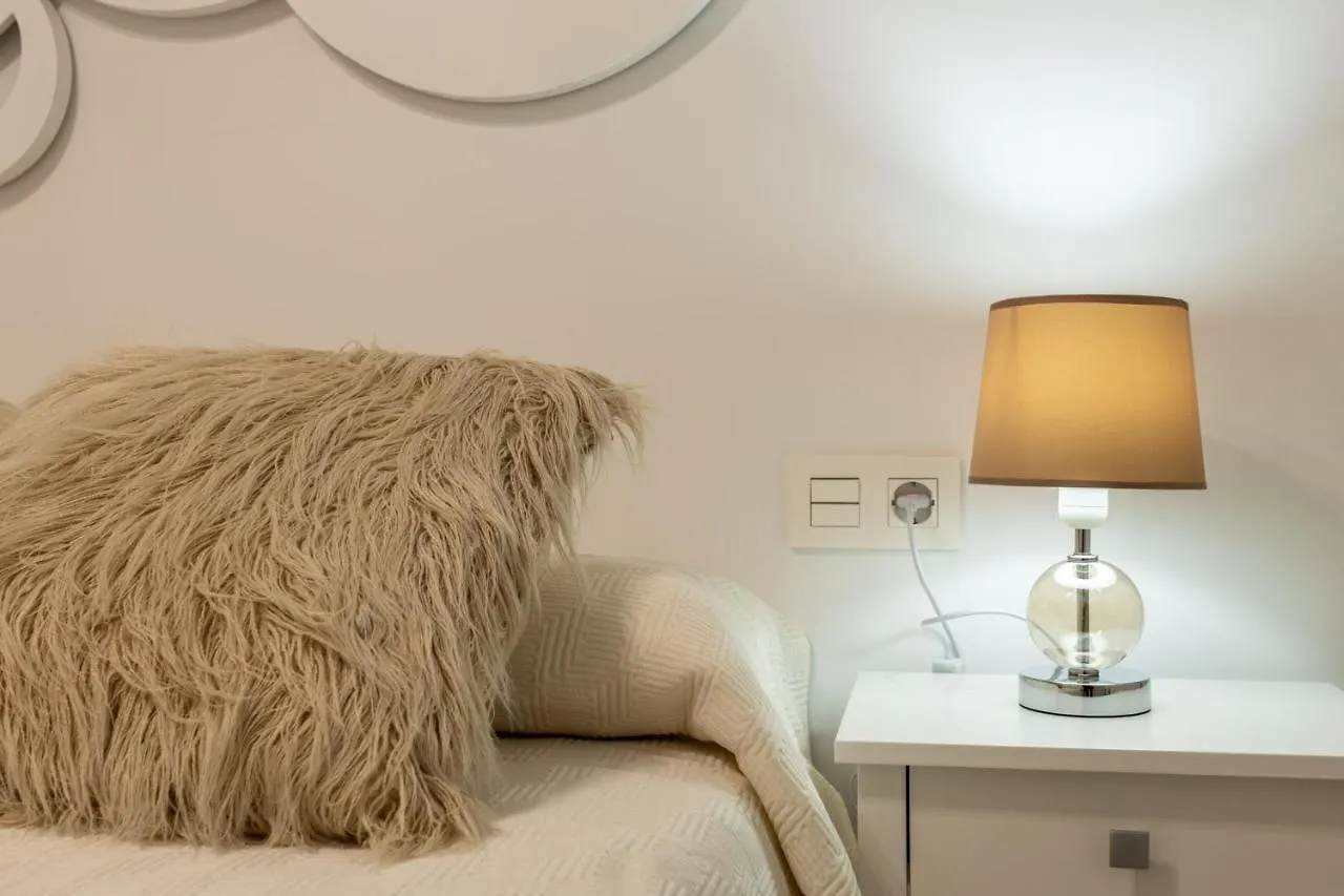Center Deluxe II Apartment Granada