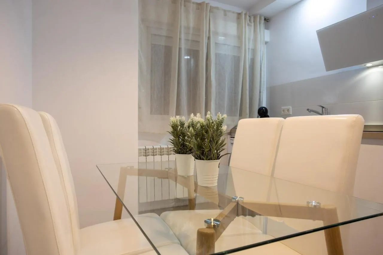 Center Deluxe II Apartment Granada Spain