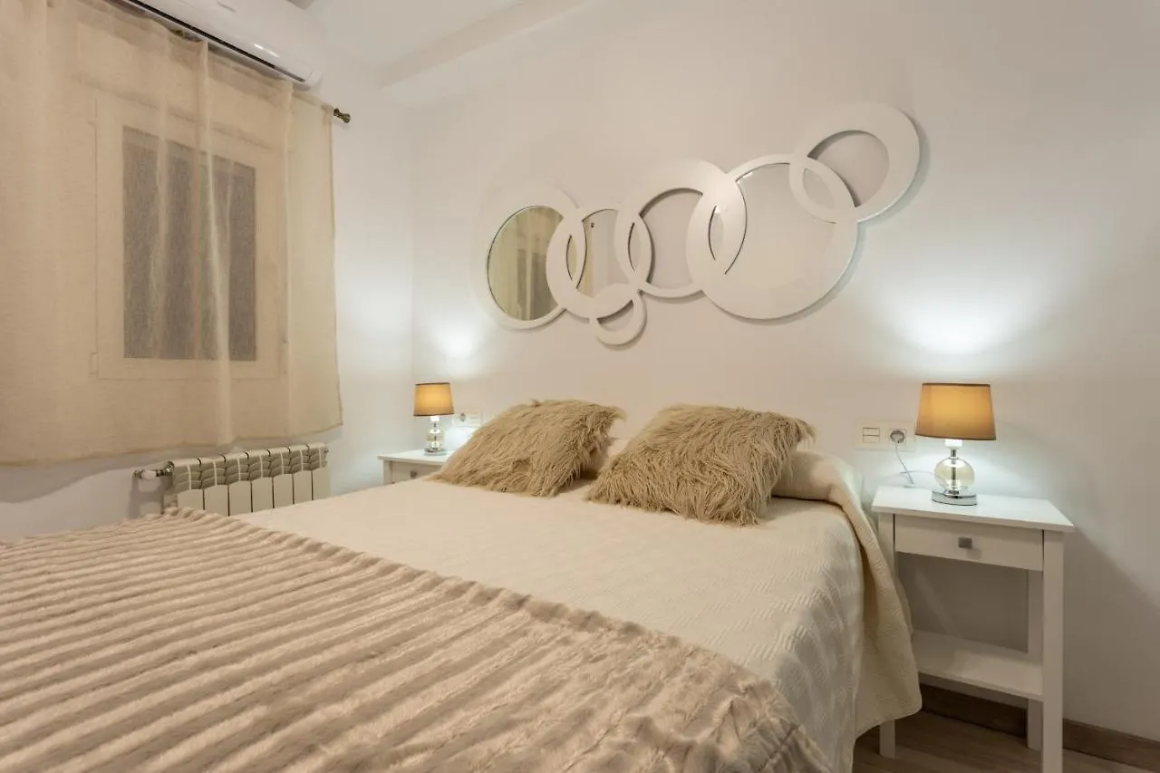 Center Deluxe II Apartment Granada Spain