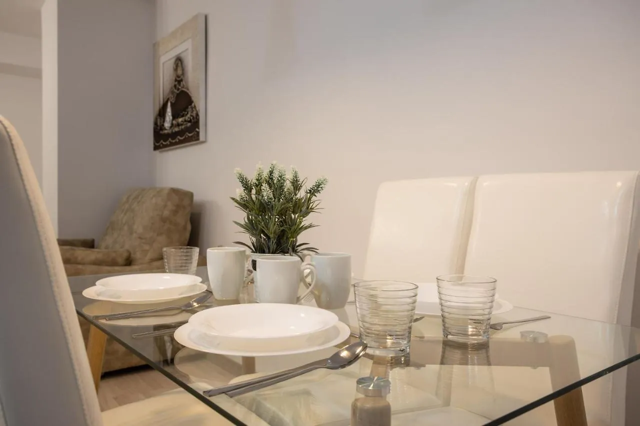 Center Deluxe II Apartment Granada Spain