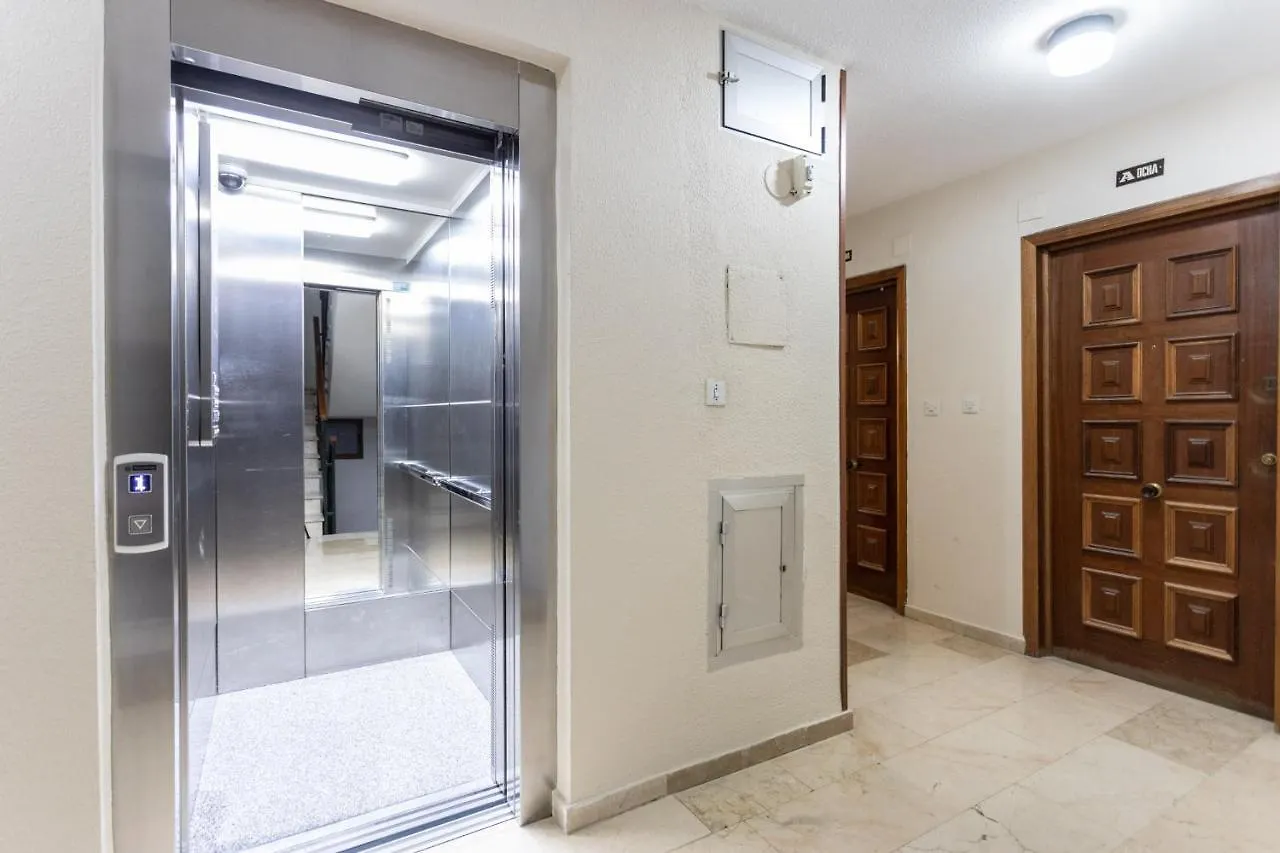 Center Deluxe II Apartment Granada