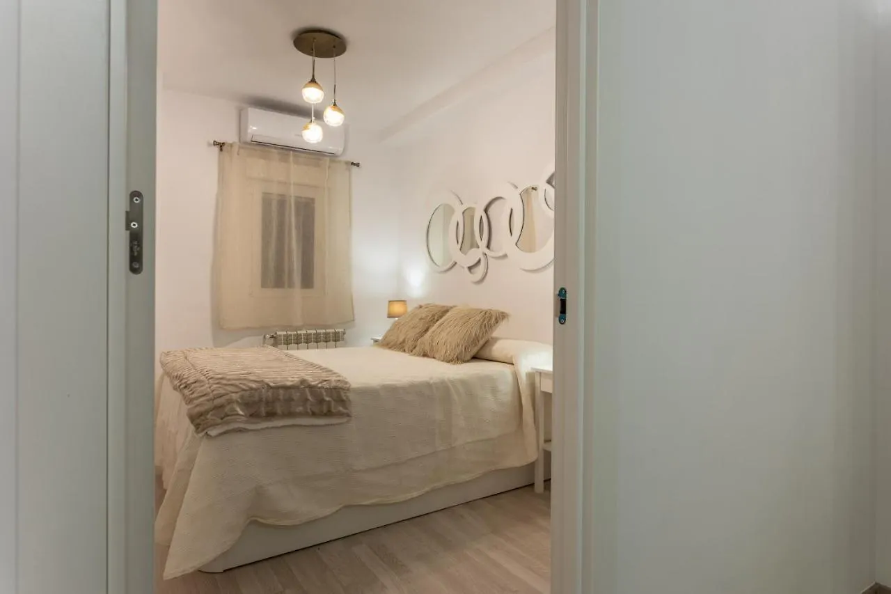 Center Deluxe II Apartment Granada